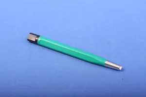Glasfaserradierer Glasfaserstift Polierstift 4 mm dunkelgrün Metallspitze Stift - Bild 1 von 1