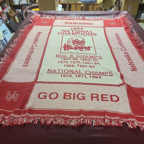 Vintage Nebraska Huskers National Champions Throw Blanket White Red 1994 Cover
