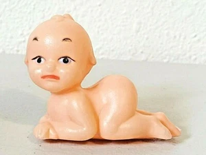 Vintage Plastic Cupie Kewpie Crawling Baby Doll 3" - Picture 1 of 5