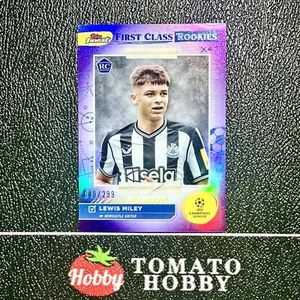 TOPPS FINEST UEFA 2023-24 LEWIS MILEY RC/299 PÚRPURA PRIMERA CLASE NOVATOS - Imagen 1 de 2