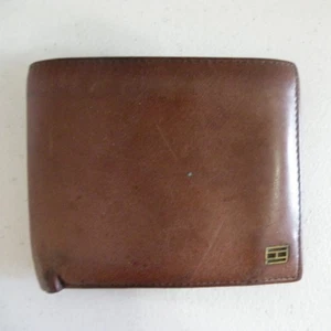 Cartera Billetera Tommy Hilfiger Marrón Cuero Genuino 11 Ranuras para Tarjetas 5 in x 4 in - Imagen 1 de 13