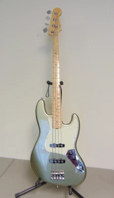 Fender American Jazz Bass - 4-String JADE PEARL METALLIC W/ HARD CASE-SHIPS FREE - Image 1 of 4