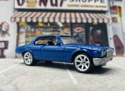 Custom Wheel Swapped Matchbox 1977 Jaguar XJ6C 1/64 Diorama Diecast Box Ships - Image 1 of 4