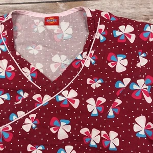 Dickies Small Scrub Top Dark Red Floral Polka Dots - Picture 1 of 6