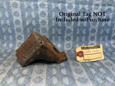 1965–1972? Suporte inferior de choque dianteiro Ford Truck NOS C5TZ-18126-C - Imagem 1 de 4