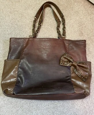 Jessica Simpson Tote Purse Shoulder Bag Travel Bag Brown Faux Leather Bow Accent - Image 1 of 4