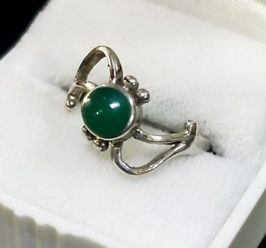 Sterling Silver Green Chalcedony Ring Childs Pinkie Size 3.75 VTG Modernist