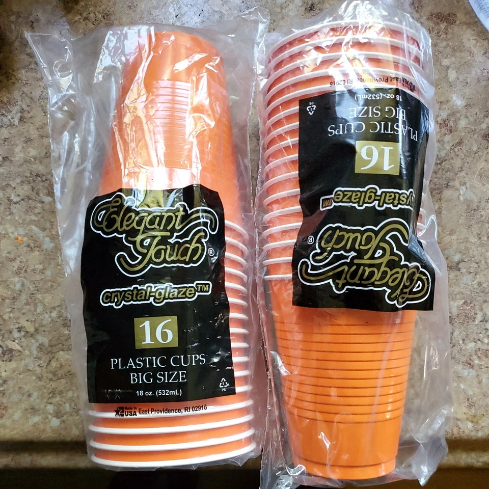 32 Halloween Orange 18 oz. Plastic Cups 🆕 - Image 1 of 1