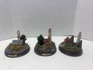 Thomas Kinkade 1999 Seaside Memories Lighted Lighthouse Figurines Lot Of 3