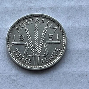 Australian 1951 PL Threepence 50% Silver Coin - Imagen 1 de 2