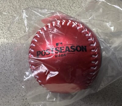 Pelota de béisbol roja octubre Philadelphia Phillies POSTTEMPORADA Rawlings Bryce Harper Foto 1 de 4