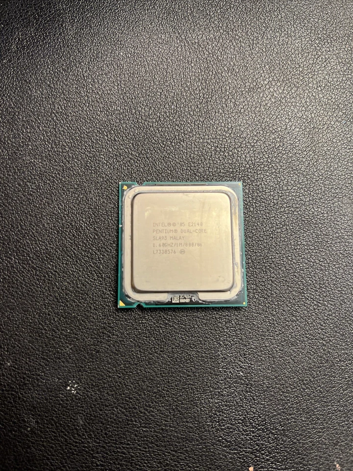 Intel Pentium E2140 1.6GHz Dual-Core (BX80557E2140) Processor - Image 1 of 1