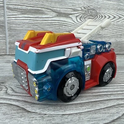Transformers - Rescue Heroes - The Fire Bot - Heatwave - 1 Step Changer - First - Image 1 of 4