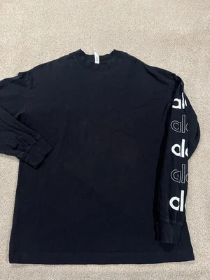 Camisa Alo Yoga Para Hombres Mediana Negra Cuello Redondo Camiseta Manga Larga Informal Algodón Foto 1 de 4