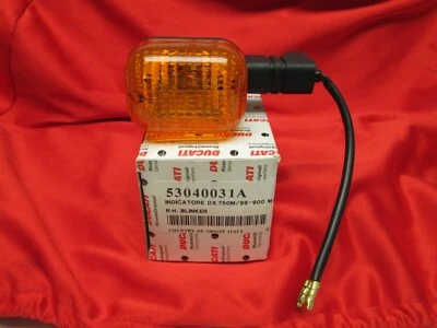 Indicador Delantero Derecho Trasero Izquierdo Ducati Monster 600 750 900 Nuevo 53040031A Foto 1 de 3