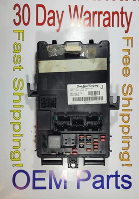 2007-2008 OEM 7R3t-14B476-AG Ford Mustang BCM Fuse Box Relay Unit - Image 1 of 3