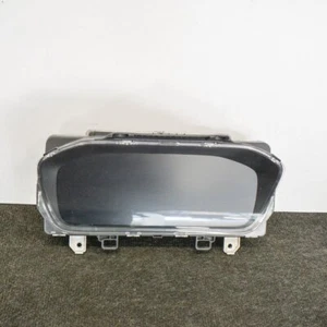 Tachimetro quadro strumenti VOLVO XC40 2.0 T4 AWD 32254570 T0053064 140 kW 2018 - Picture 1 of 7