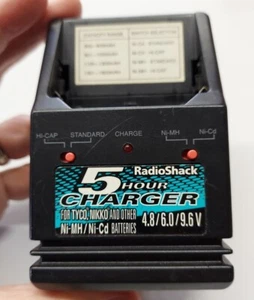 Radio Shack 23-327 RC Car 4.8/6/9.6V - 5 Hour Charger Tyco Nikko - Picture 1 of 3