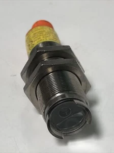 IFM EFECTOR 0G5056 SENSOR, 200 PHOTOELECTRIC SENSOR OGTLFPKG/V4A/US - Picture 1 of 7