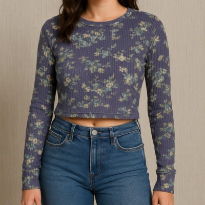 Nuevo sin etiquetas Top corto tejido gofre manga larga Urban Outfitters floral azul - talla mediana Foto 1 de 4