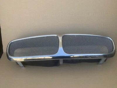 04-07 Jaguar XJ8 Front UPPER Radiator Bumper Grille Chrome Mesh Grill  OEM - Image 1 of 4