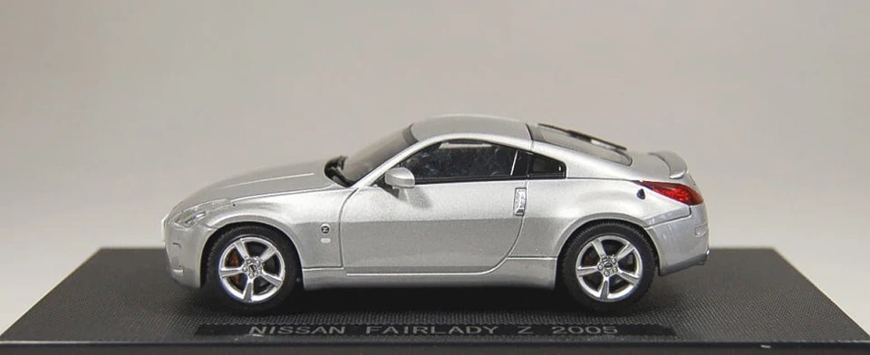 EBBRO NISSAN FAIRLADY Z SILVER  1/43 787 - Immagine 1 di 1