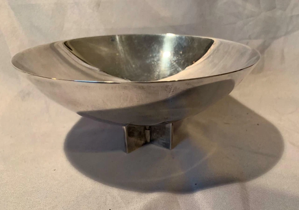 Richard Meier X-Base Bowl for Swid Powell Silverplate Nice! - Image 1 of 1
