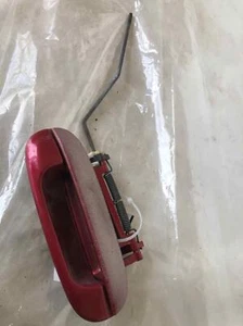 1998 - 2004 CADILLAC SEVILLE Front Door Outside Pull Handle Passenger Right Red - Bild 1 von 17