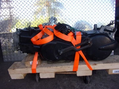 1004 E KYMCO SUPER 8 150X 2019 ENGINE  Q 215 R - Image 1 of 4