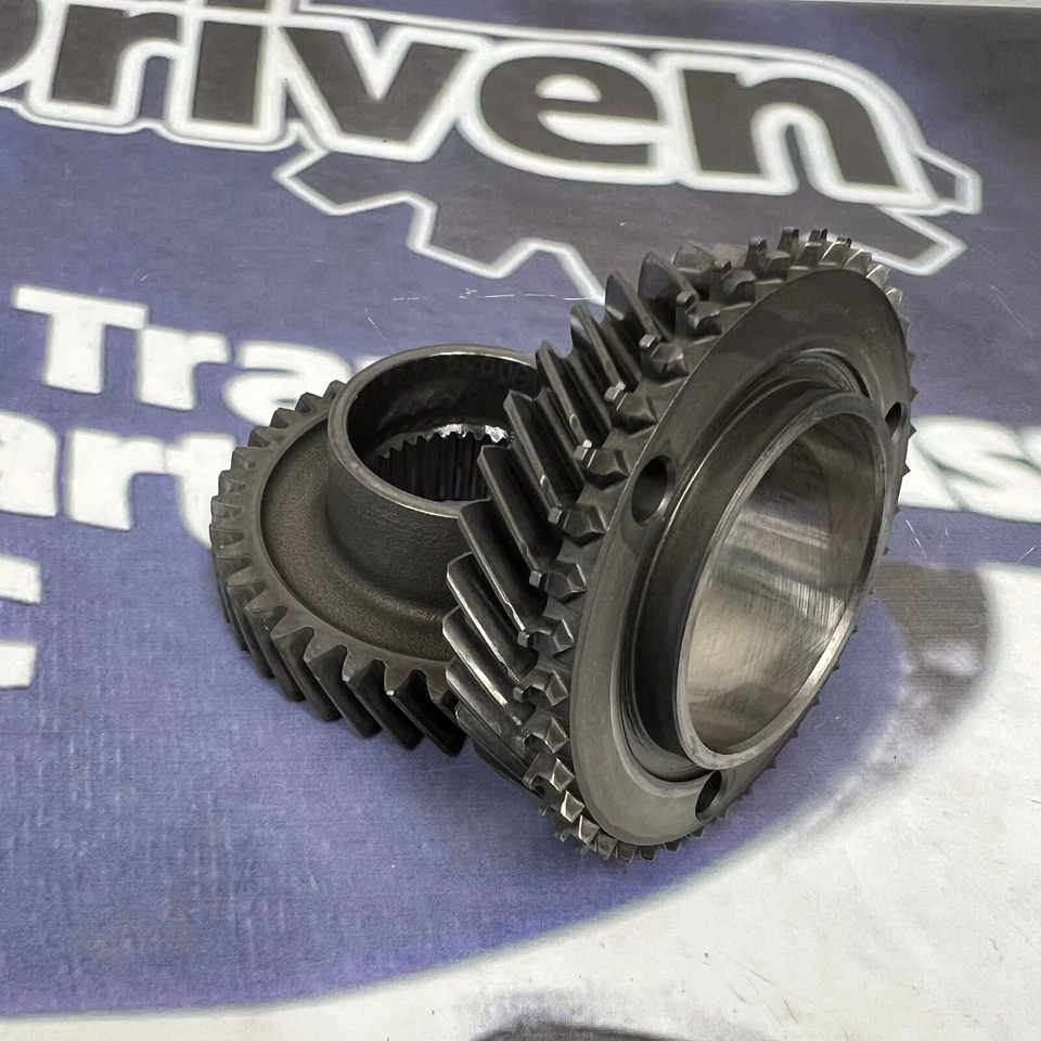 Honda OEM K-Series 4TH GEAR Civic K20Z3 RSX K20A2 K20Z1 Ratio 1.147 (used) - Image 1 of 2