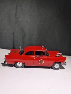 NIB 1997 VTG FIRST GEAR DIE CAST REPLICA RED FORD 1956 TUDOR CAR NY CHIEFS - Picture 1 of 6