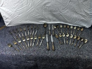 Flatware 41 Piece Lot Oneida Community EVENING STAR Silverplate 1950 - Picture 1 of 16