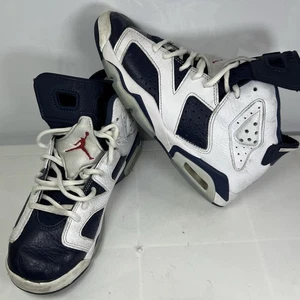 Jordan 6 Retro Olympic Midnight Navy (2024) GS taglia 5,5 anni/7 donna 384665-164 - Foto 1 di 10