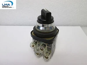 TELEMECANIQUE XB2MD32 SELECTOR BLACK BUTTON CONTACT BLOCK 3-POS *NEW OUT OF BOX - Bild 1 von 1