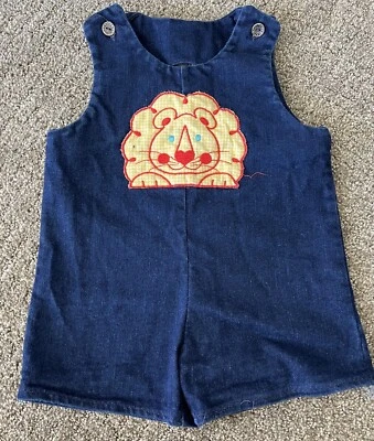 Mono vintage hecho a mano de león mameluco de una pieza Foto 1 de 4