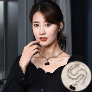 Collana donna geometrica colore nero argento ciliegia charms catena clavicola cava - Foto 1 di 12