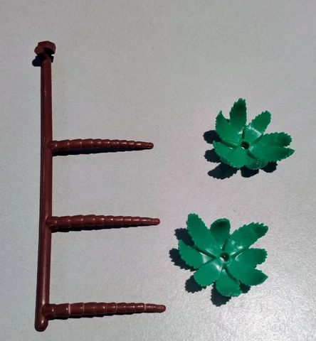 2000 Carlton Thunderbirds Tracey Island Left Hand Tree Piece And 2 Tree Tops Cover