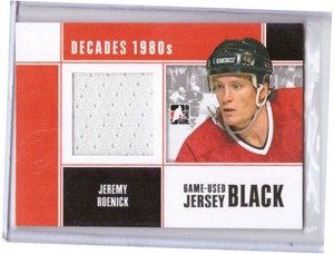 Jeremy Roenick 2010-11 ITG Decades 1980s Game Used Jersey Black Card #M-35