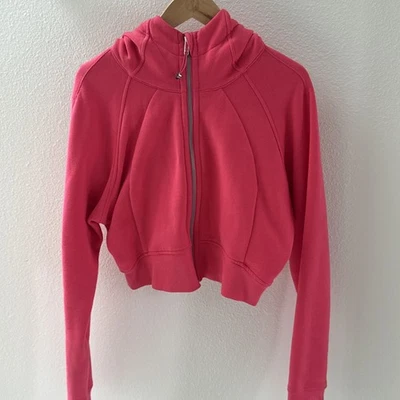 Sudadera con capucha corta con cremallera completa Lululemon talla 12 usada en excelente estado Foto 1 de 2