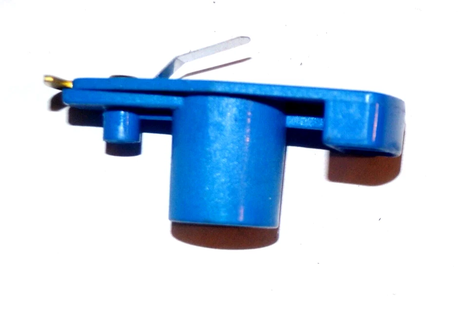 Distributor Rotor Ford Mustang II Ford Pinto 1975-1976 Mercury Capri 1975 2.8L  - Image 1 of 1