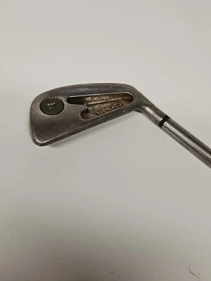 Club de Golf Wilson 1200 2 Hierro Derecha Contratorque Twist Regular Acero 39" De Colección Foto 1 de 4