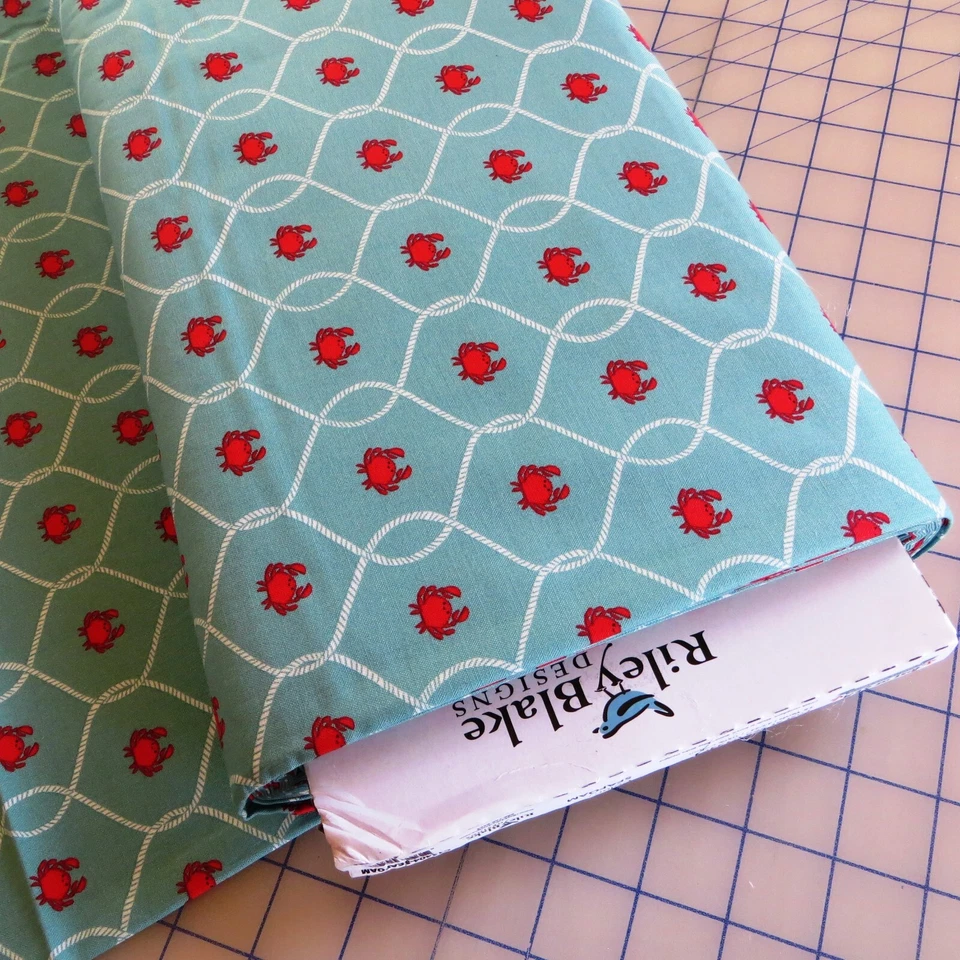 20" Long,  Happy Crabs On Seafoam -Riley Blake $3.99 Ships ANY Amount Of Fabric - Image 1 of 4