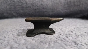 Cast Iron Mini Jewelers Blacksmith Anvil Tool 3" long. no marks. 1 1/4" tall - Picture 1 of 8