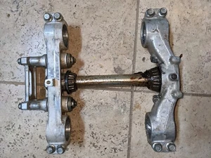 kx125 1989 kx 125 triple tree front shock handlebar mount - Picture 1 of 7