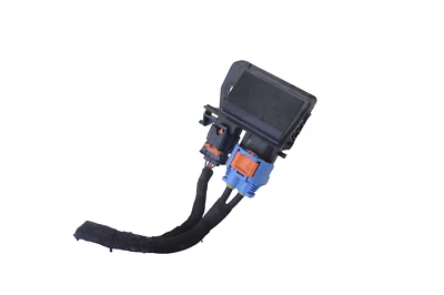 Opel Mokka Cooling Fan Relay 9847019780 1.2 2022 RHD 18110477 - Image 1 of 4