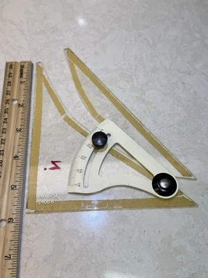 Vintage Clear Adjustable Triangle Universe Model 1400-6 - Image 1 of 4
