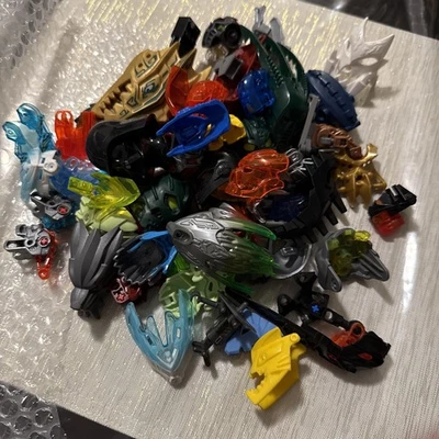 Lego Bionicle, Hero Factory Lote De Dos Máscaras O Casco - 2 Máscaras Casco Aleatorio Foto 1 de 2