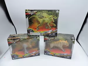 Lanard Toys Jurassic Clash 2019 Dinosaurier Actionfiguren Neu in OVP Sabertooth/Raptor + - Bild 1 von 10