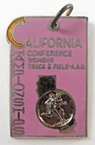 Dije medalla campeonatos femeninos de atletismo de la Conferencia Estatal de California c 1950s - Imagen 1 de 4