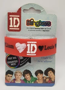 One Direction 1D Blingkers Light-Up Red Rubber Bracelet - Picture 1 of 2